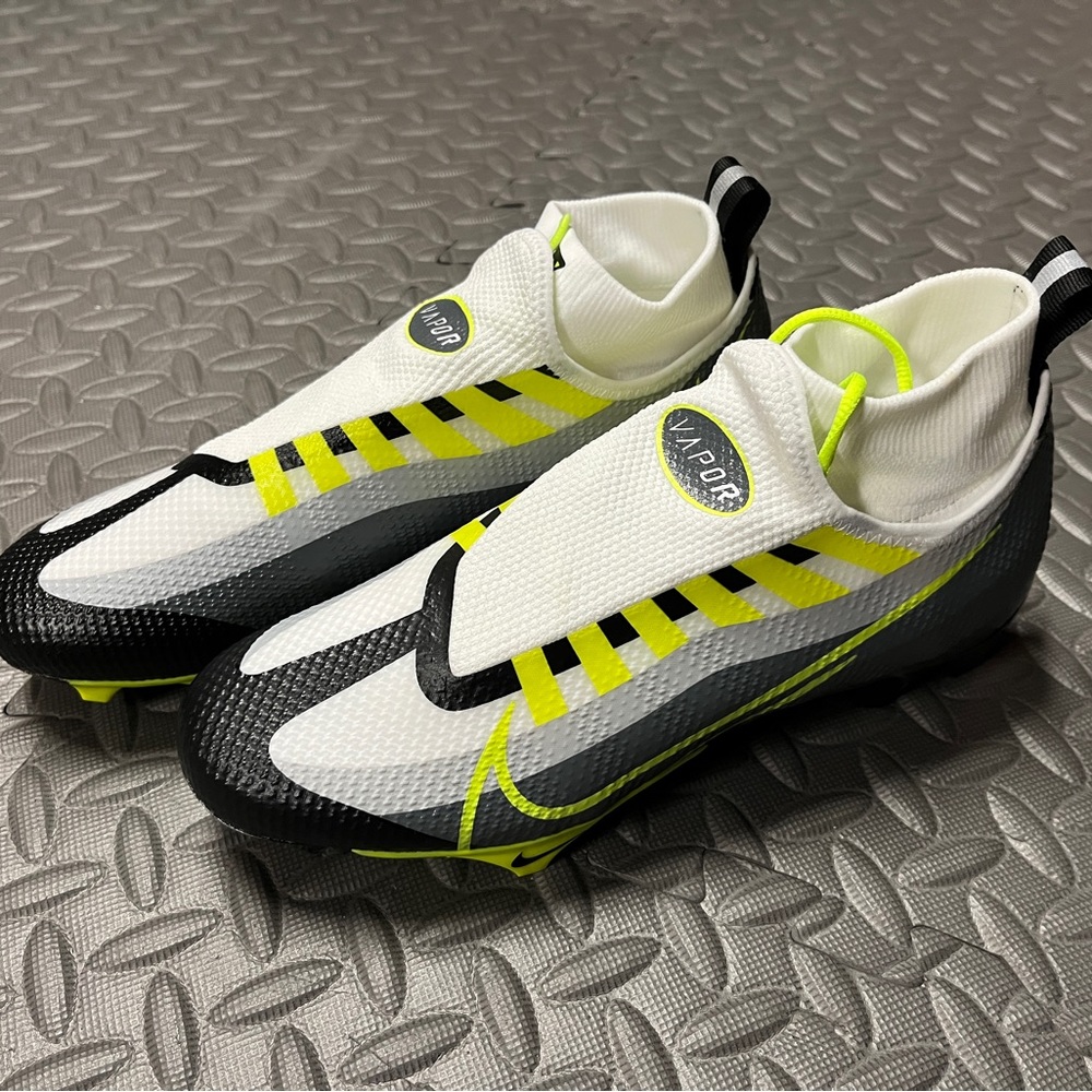 Nike Vapor Edge Pro 360 Football Cleats Grey Volt DQ3670-071 Men’s Size …